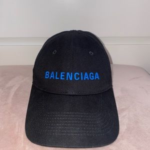 Authentic BALENCIAGA cap in black/blue